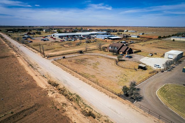 5808 County Rd 7620, Lubbock, TX 79424