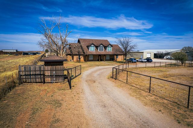 5808 County Rd 7620, Lubbock, TX 79424