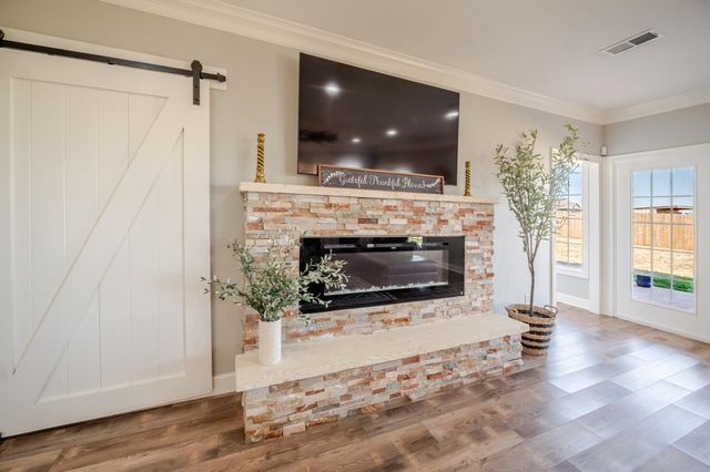 5808 County Rd 7620, Lubbock, TX 79424