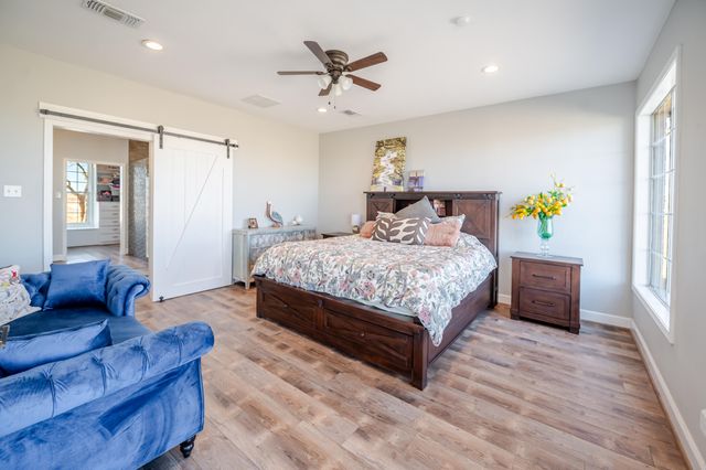 5808 County Rd 7620, Lubbock, TX 79424