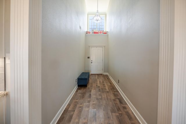 5808 County Rd 7620, Lubbock, TX 79424