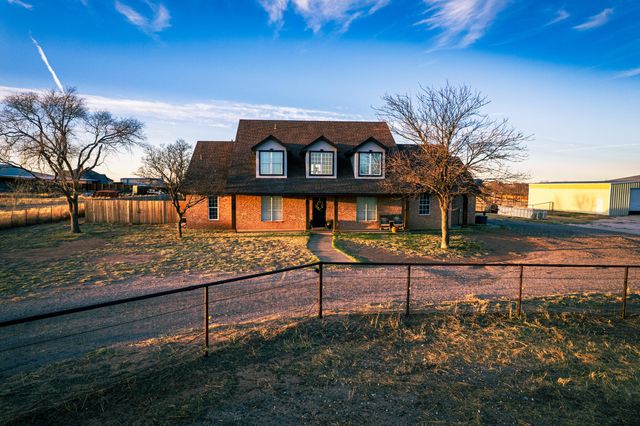 5808 County Rd 7620, Lubbock, TX 79424