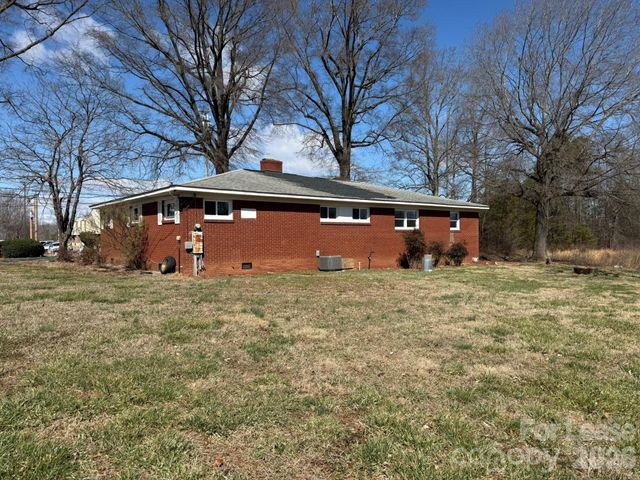 5703 NC Highway 150 Highway E, Denver, NC 28037