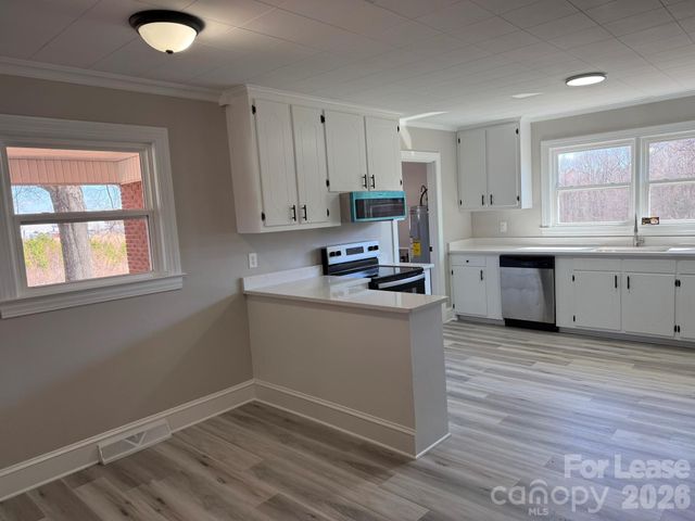 5703 NC Highway 150 Highway E, Denver, NC 28037