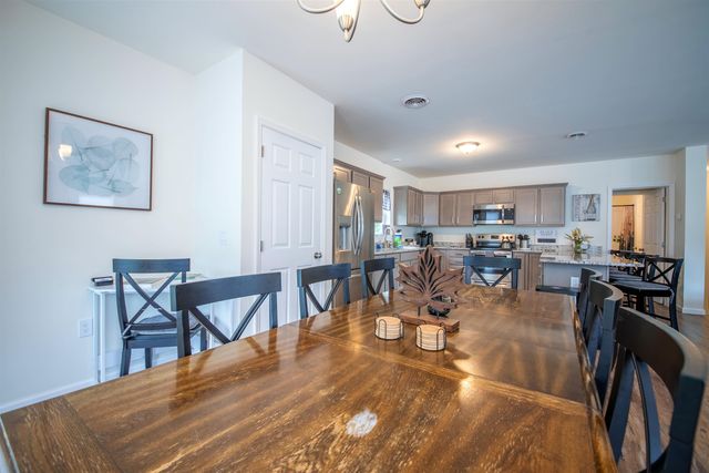 12 Encore Place, Dover, VT 05356