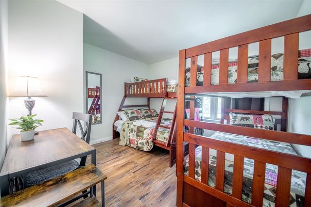12 Encore Place, Dover, VT 05356