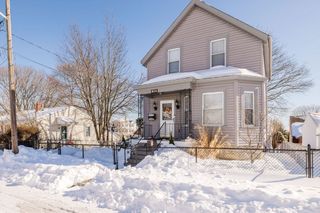 250 Nelson St, Fall River, MA 02721