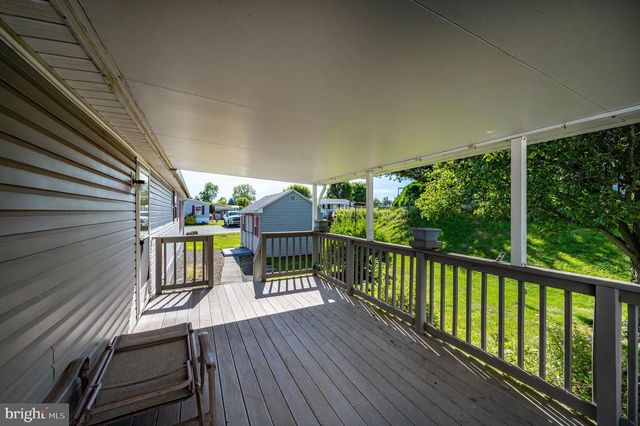 500 CARAVELLE LN, Reading, PA 19606