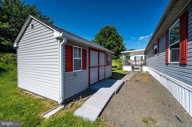 500 CARAVELLE LN, Reading, PA 19606