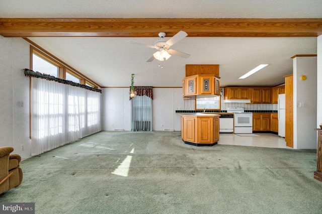 500 CARAVELLE LN, Reading, PA 19606