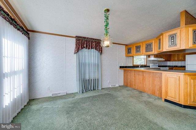 500 CARAVELLE LN, Reading, PA 19606