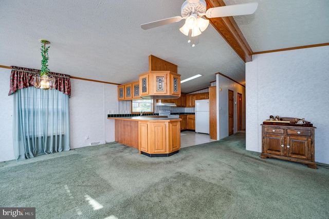 500 CARAVELLE LN, Reading, PA 19606