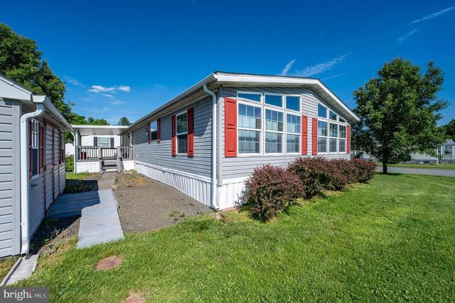 500 CARAVELLE LN, Reading, PA 19606
