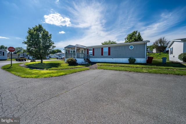 500 CARAVELLE LN, Reading, PA 19606