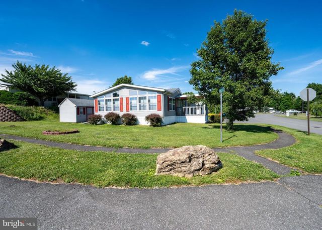 500 CARAVELLE LN, Reading, PA 19606
