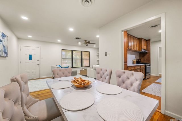 234 ZEPHYR DR, Windcrest, TX 78239