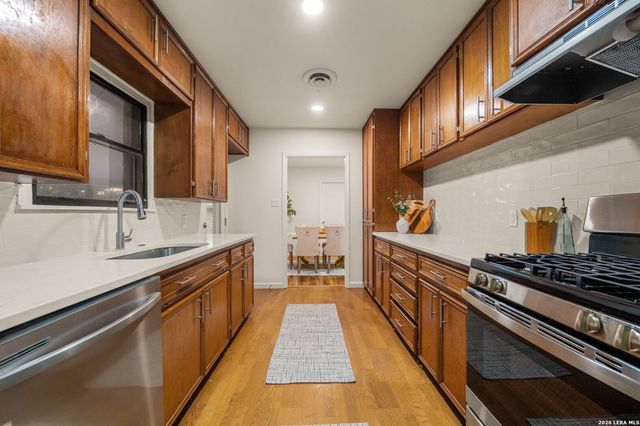 234 ZEPHYR DR, Windcrest, TX 78239