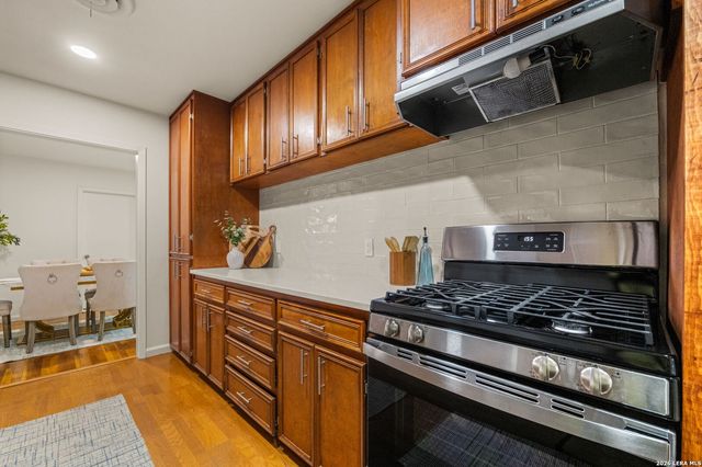 234 ZEPHYR DR, Windcrest, TX 78239