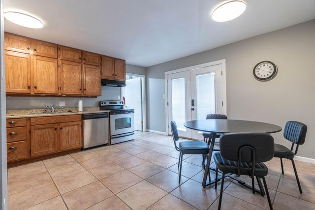 210 W EL CORTEZ DR, Columbia, MO 65203