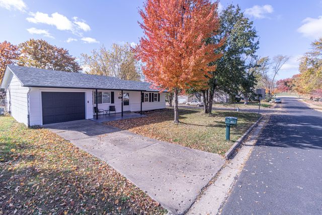 210 W EL CORTEZ DR, Columbia, MO 65203