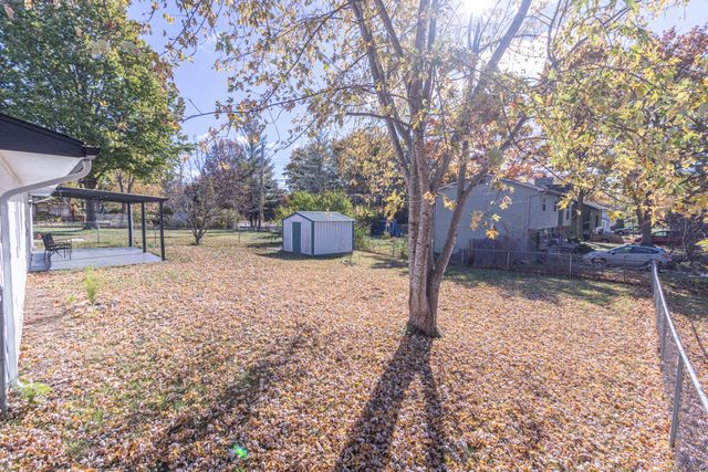 210 W EL CORTEZ DR, Columbia, MO 65203