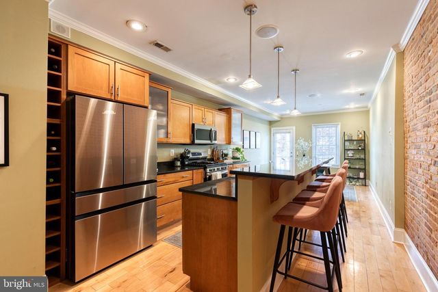908 S LINWOOD AVE, Baltimore, MD 21224