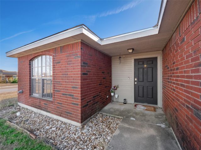 4500 Fieldcrest DR, Killeen, TX 76549