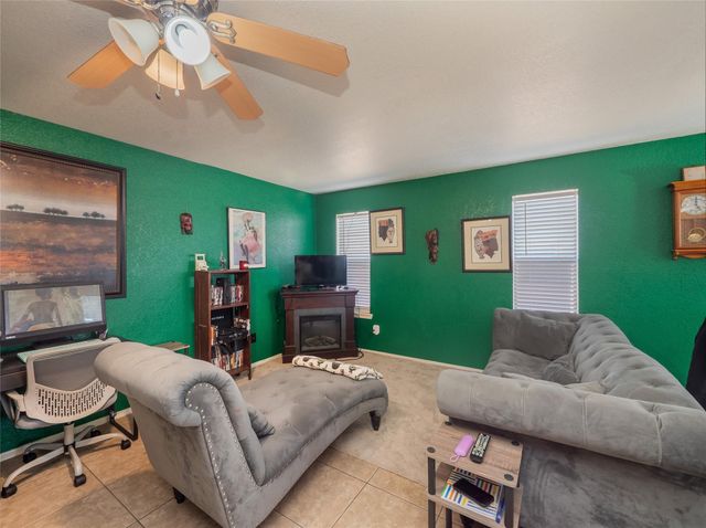 4500 Fieldcrest DR, Killeen, TX 76549