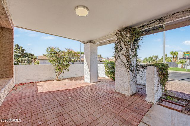 1726 S HENKEL Circle, Mesa, AZ 85202