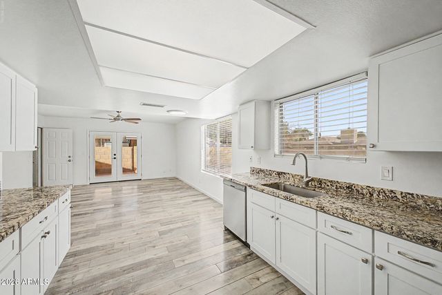 1726 S HENKEL Circle, Mesa, AZ 85202