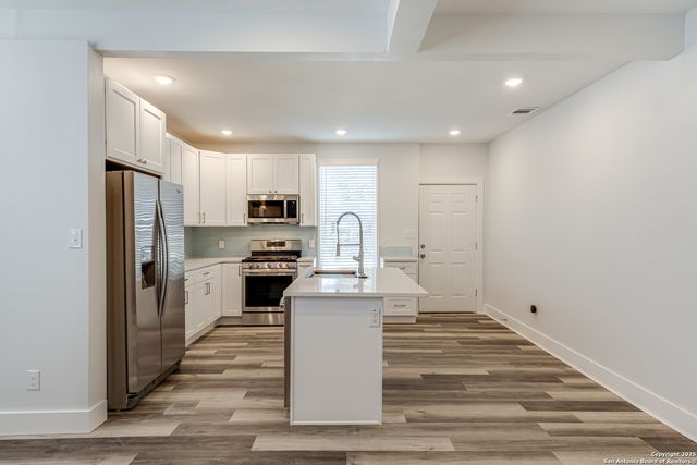 216 Eleanor Ave Apt 101, San Antonio, TX 78209