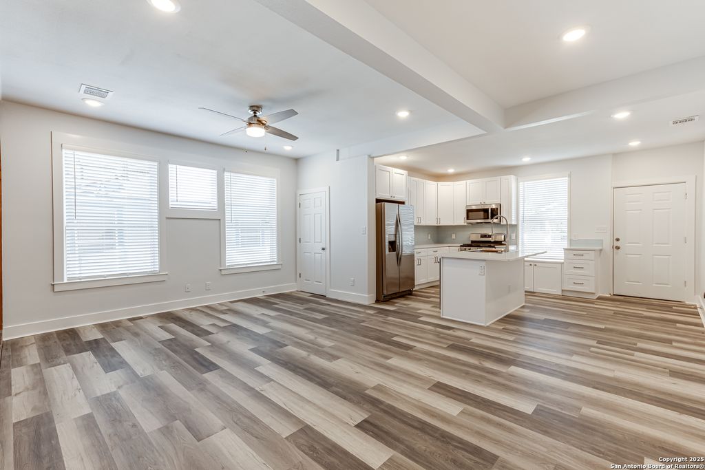 216 Eleanor Ave Apt 101, San Antonio, TX 78209