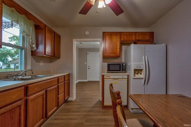2553 Graham Avenue, Evansville, IN 47714