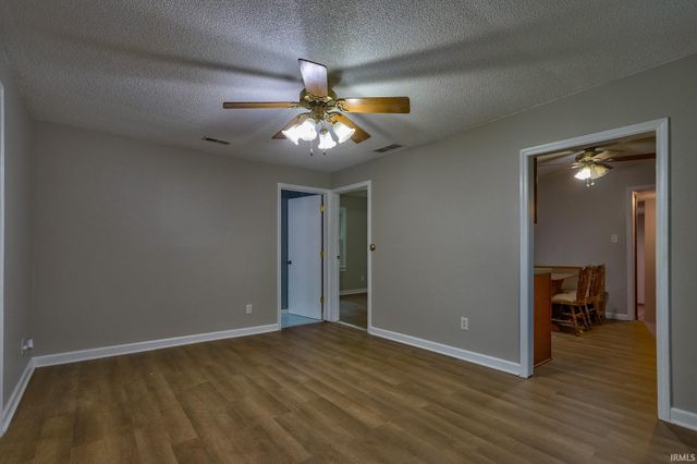2553 Graham Avenue, Evansville, IN 47714