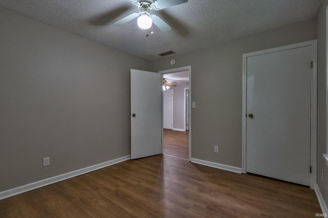 2553 Graham Avenue, Evansville, IN 47714