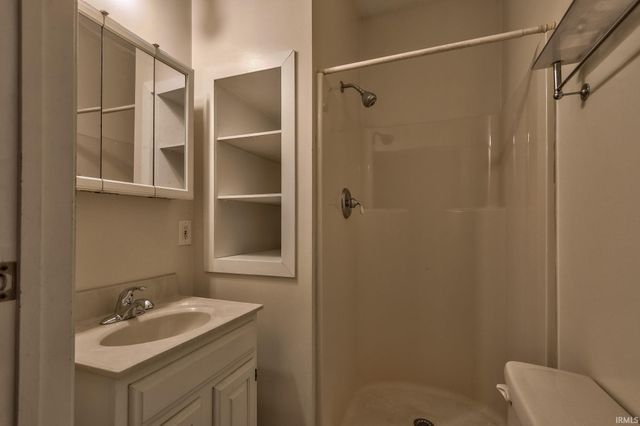 2553 Graham Avenue, Evansville, IN 47714