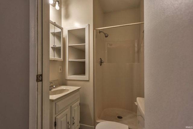 2553 Graham Avenue, Evansville, IN 47714