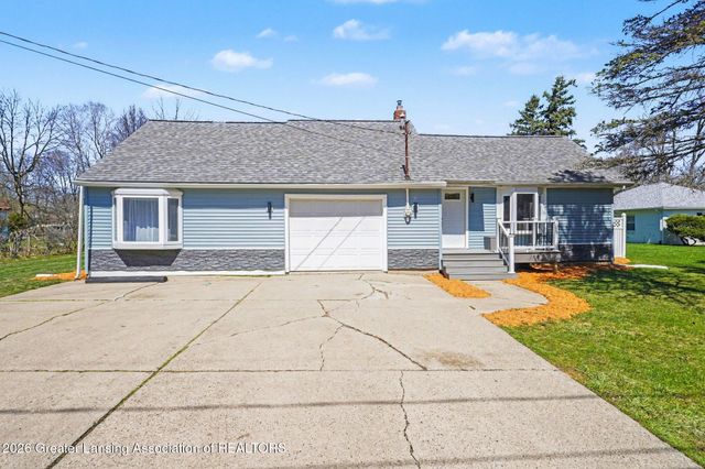 2328 Haslett Road, East Lansing, MI 48823