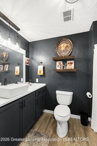 2328 Haslett Road, East Lansing, MI 48823