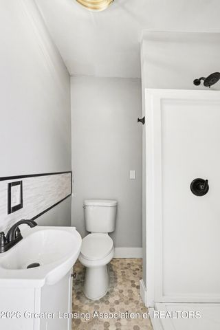 2328 Haslett Road, East Lansing, MI 48823