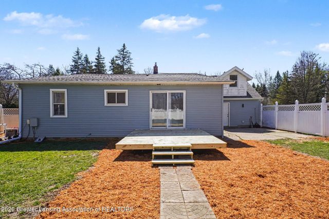 2328 Haslett Road, East Lansing, MI 48823