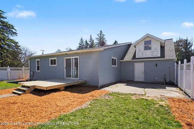 2328 Haslett Road, East Lansing, MI 48823