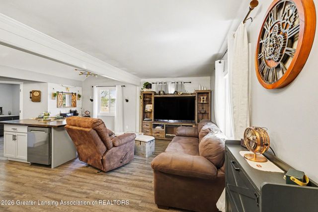 2328 Haslett Road, East Lansing, MI 48823