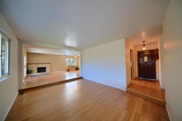 3312 Whitehorse Ave, Modesto, CA 95350