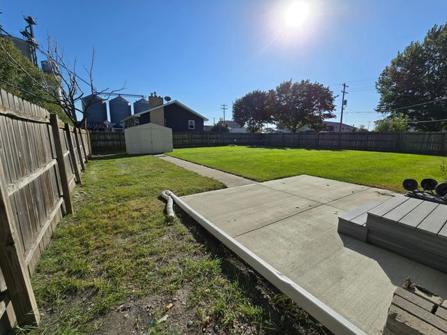 801 E Elm Avenue, Olivia, MN 56277