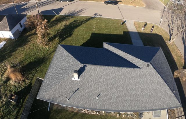 801 E Elm Avenue, Olivia, MN 56277