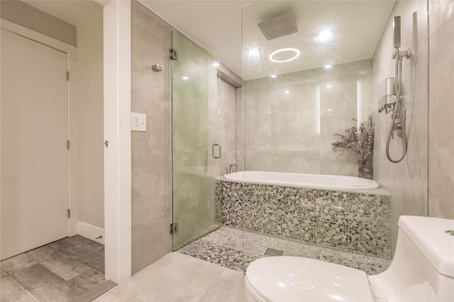 8552 Shadow Court 2-15, Coral Springs, FL 33071