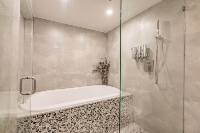 8552 Shadow Court 2-15, Coral Springs, FL 33071