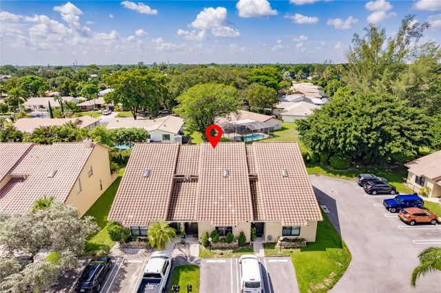 8552 Shadow Court 2-15, Coral Springs, FL 33071