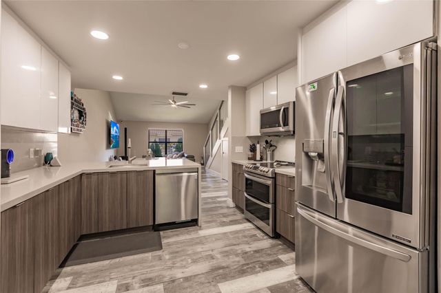 8552 Shadow Court 2-15, Coral Springs, FL 33071